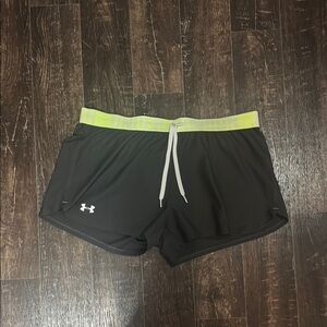 Under Armour Women's Gray Shorts with Lime Waistband - Large